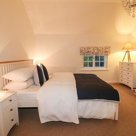 Kings Cottage Ashbourne  Zewnętrze zdjęcie