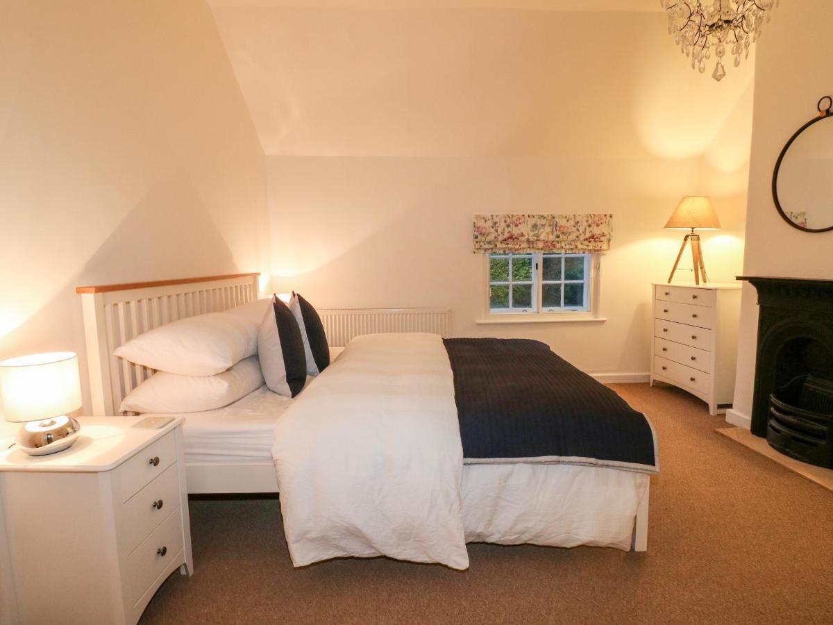 Kings Cottage Ashbourne  Zewnętrze zdjęcie